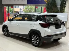 2022 Toyota Yaris L Zhixuan X 1.5L CVT Luxury Plus, белый — фото 6