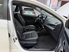 2022 Toyota Yaris L Zhixuan X 1.5L CVT Luxury Plus, белый — фото 19