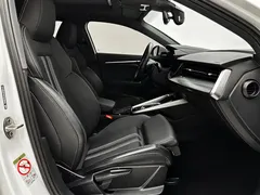 2023 Audi A3 Sportback 35 TFSI Fashion Sport, белый — фото 20