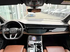 2020 Audi Q7 55 TFSI quattro exclusive — фото 6