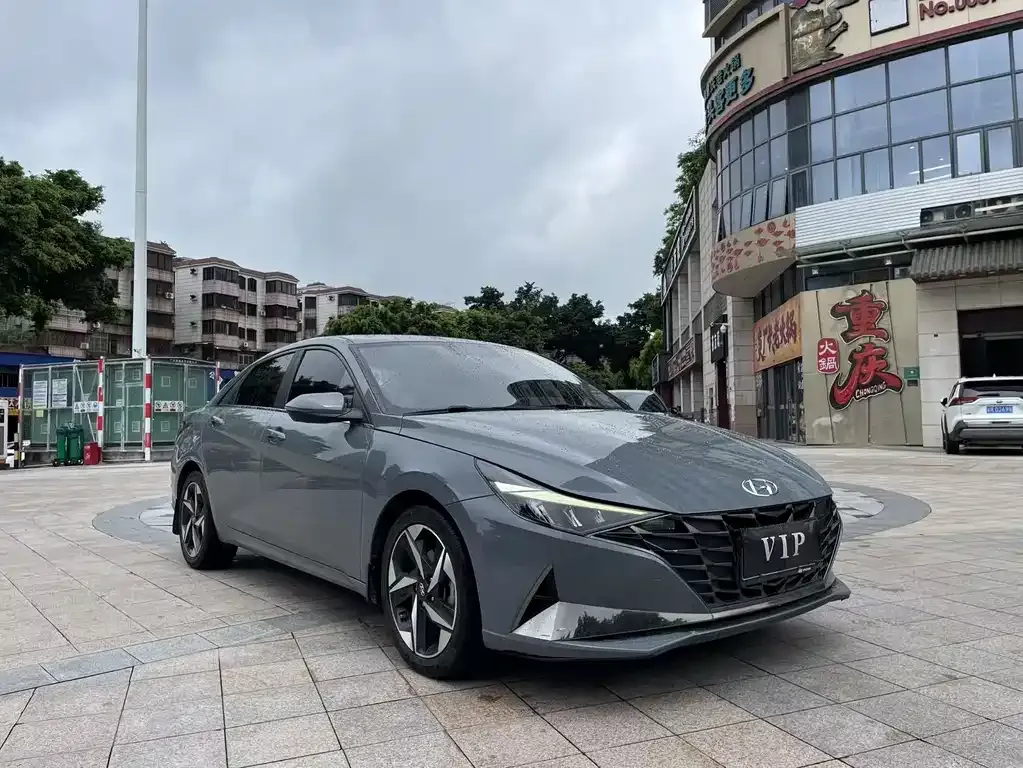 2021 Hyundai Elantra 1.5L CVT GLX Elite