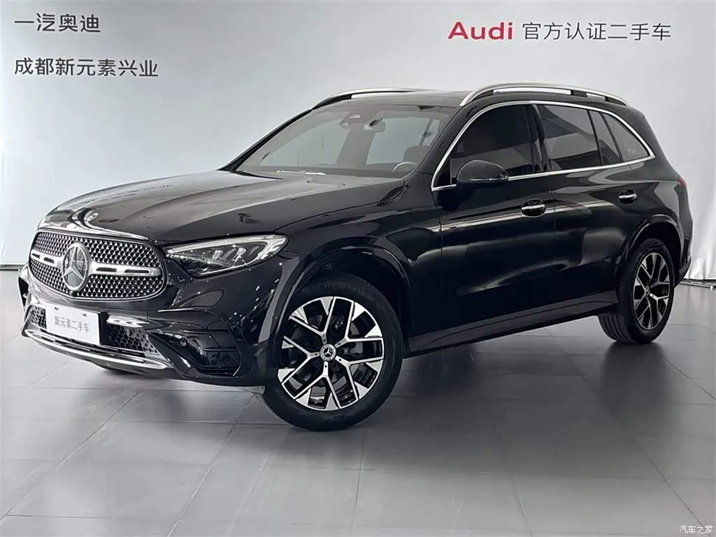 2024 Mercedes-Benz GLC GLC 260 L 4MATIC luxury model 5 seats