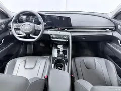 2023 Hyundai Elantra 1.5L CVT LUX Premium, белый — фото 8