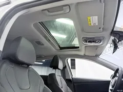 2023 Hyundai Elantra 1.5L CVT LUX Premium, белый — фото 21