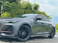 2023 Changan UNI-V 1.5T Sport — фото 6