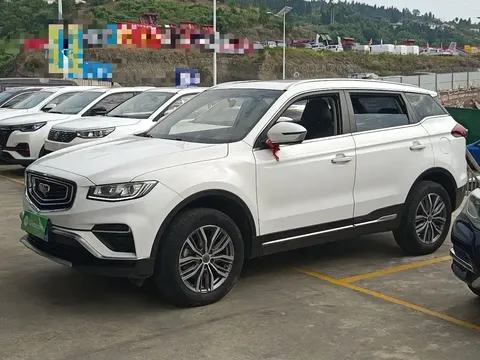 2020 Geely Atlas 1.8TD DCT Zhilian PRO
