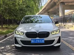 2021 BMW 1 Series 1 125i M, белый — фото 2