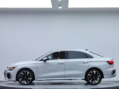 2022 Audi A3L Limousine 35 TFSI, белый — фото 6
