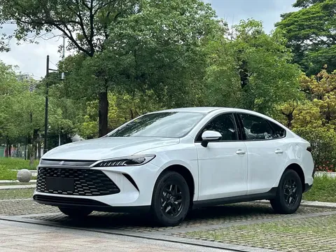 2026 BYD Seal 05 128KM