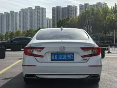 2021 Honda Accord 260TURBO, белый — фото 3