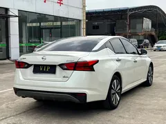 2021 Nissan Teana 2.0T XL, белый — фото 8