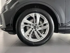 2021 Audi Q7 55 TFSI quattro S line, чёрный — фото 16