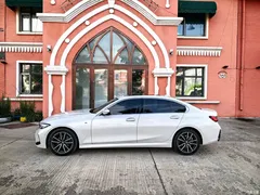 2023 BMW 3 Series 320Li M Sport Package, белый — фото 4