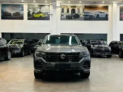 2023 Volkswagen Touareg 3.0TSI Black Sport Package — фото 2