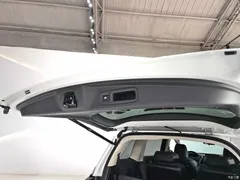 2022 Honda Alison 2.0L e:HEV Luxury, белый — фото 12