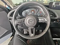 2023 Mazda 3 2.0L AT — фото 11