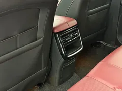 2021 Jetour Jietu X70 PLUS 1.5T DCT Mountain 7 seats, белый — фото 22
