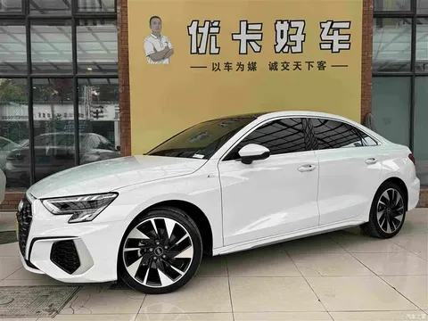 2022 Audi A3 A3L Limousine 35 TFSI fashionable and sporty