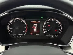 2021 Geely Coolray 1.4T DCT Platinum, белый — фото 18