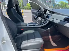 2021 Geely Emgrand UP 1.5L CVT, белый — фото 8
