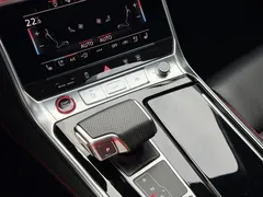 2021 Audi RS 6 4.0T Avant — фото 14