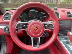 2022 Porsche 718 Boxster 2.0T — фото 5
