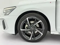 2023 Audi A3 Sportback 35 TFSI Fashion Sport, белый — фото 13
