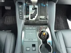2020 Lexus LM 300h, чёрный — фото 11