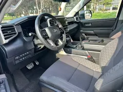 2023 Toyota Tundra 3.5T SR5, чёрный — фото 13
