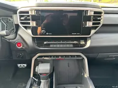 2023 Toyota Tundra 3.5T SR5, чёрный — фото 15