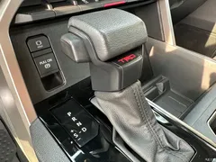2023 Toyota Tundra 3.5T SR5, чёрный — фото 17