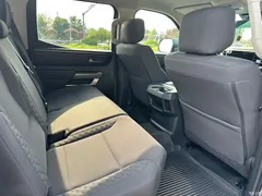 2023 Toyota Tundra 3.5T SR5, чёрный — фото 18