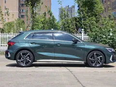 2022 Audi A3 Sportback 35 TFSI Fashion Sport, зелёный — фото 4
