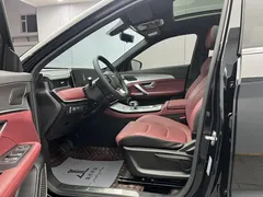 2023 Jetour X70 PLUS 1.5T DCT Ziqiang Pro 5-seat, чёрный — фото 7
