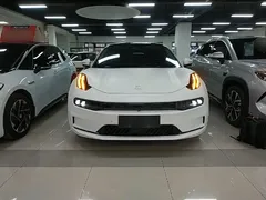 2022 Zeekr 001 Long Range Dual Motor WE EV, белый — фото 3