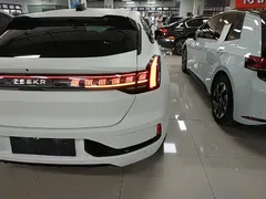 2022 Zeekr 001 Long Range Dual Motor WE EV, белый — фото 8
