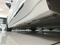 2022 Zeekr 001 Long Range Dual Motor WE EV, белый — фото 22
