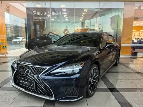 2021 Lexus LS 500h Executive