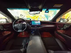 2021 Lexus LS 500h Executive, синий — фото 7