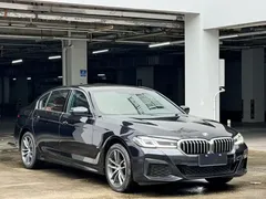 2022 BMW 5 Series 5 525Li M, чёрный — фото 3