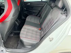 2021 Volkswagen Golf GTI 380TSI DSG, белый — фото 6