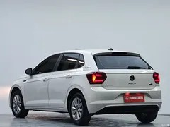 2021 Volkswagen Polo Plus 1.5L AT Colorful Technology — фото 7