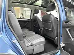 2022 Volkswagen Touran L 280TSI DSG Tuojie 7 seats, синий — фото 13
