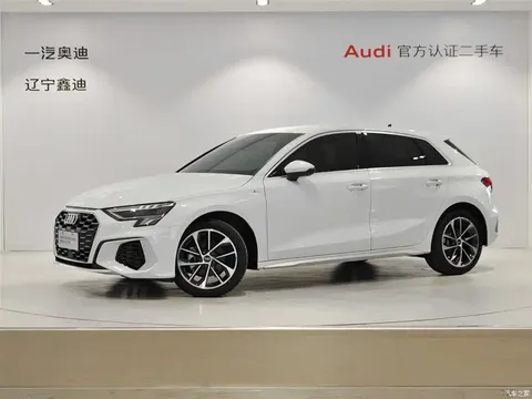 2021 Audi A3 Sportback 35 TFSI aggressive sports version