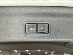 2023 Audi Q3 35 TFSI 1.4T, белый — фото 28