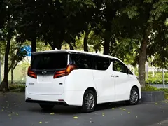 2021 Toyota Alphard Hybrid 2.5L Premium, белый — фото 3