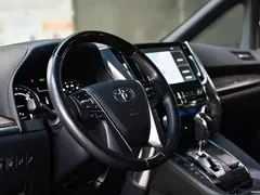 2021 Toyota Alphard Hybrid 2.5L Premium, белый — фото 4