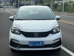 2021 Honda Fit 1.5L CVT, белый — фото 2