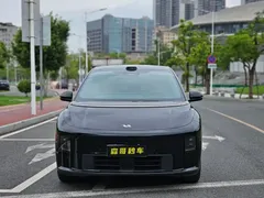 2025 Li Auto i6 2WD Standard, чёрный — фото 2
