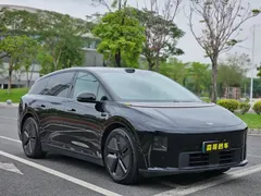 2025 Li Auto i6 2WD Standard, чёрный — фото 3
